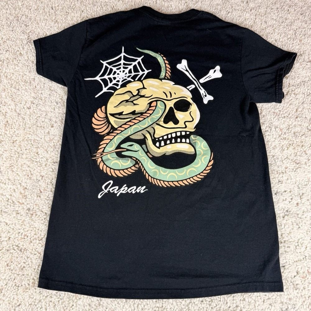 Grim Days Men T-Shirt Small Black Logo Skull Snake Japan Graphic Short Sleeve